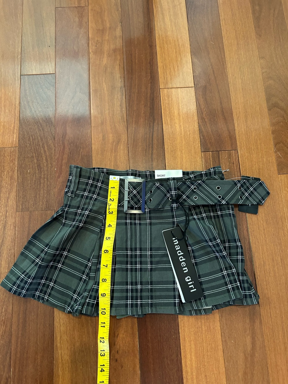 Madden Girl Dark Green Plaid Pleated Mini Skort with Belt size S - Picture 3 of 5